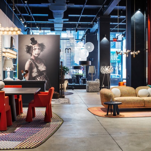 Lichtontwerp showroom Moooi