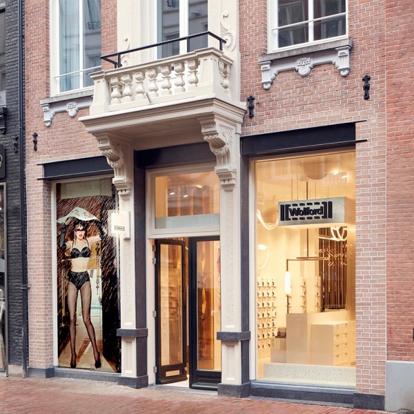 Retaildesign: Wolford flagshipstore Amsterdam