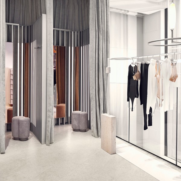 Retaildesign: Wolford flagshipstore Amsterdam